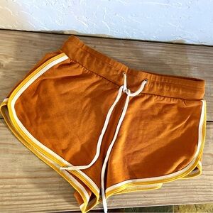 Vibrant Athletic Shorts with Contrast Trim